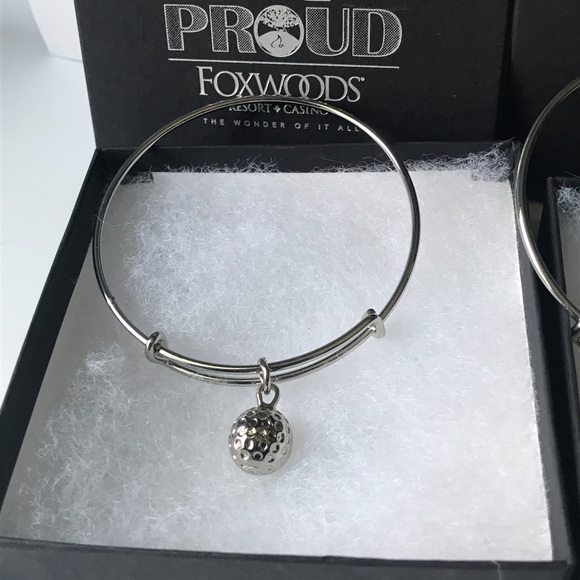 Two anniversary bracelet Foxwoods casino - Picture 3 of 7